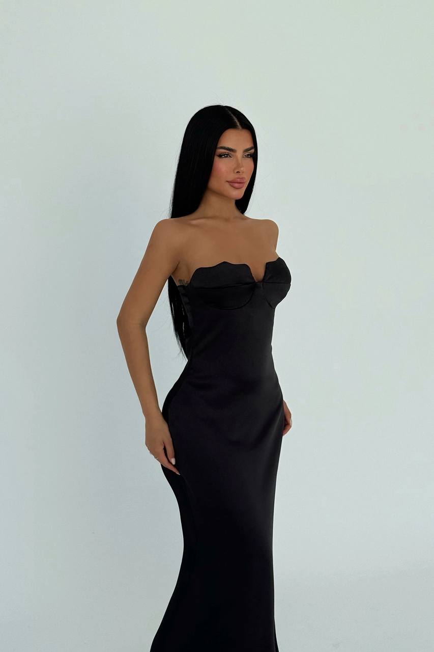 Long pencil black dress. image 2