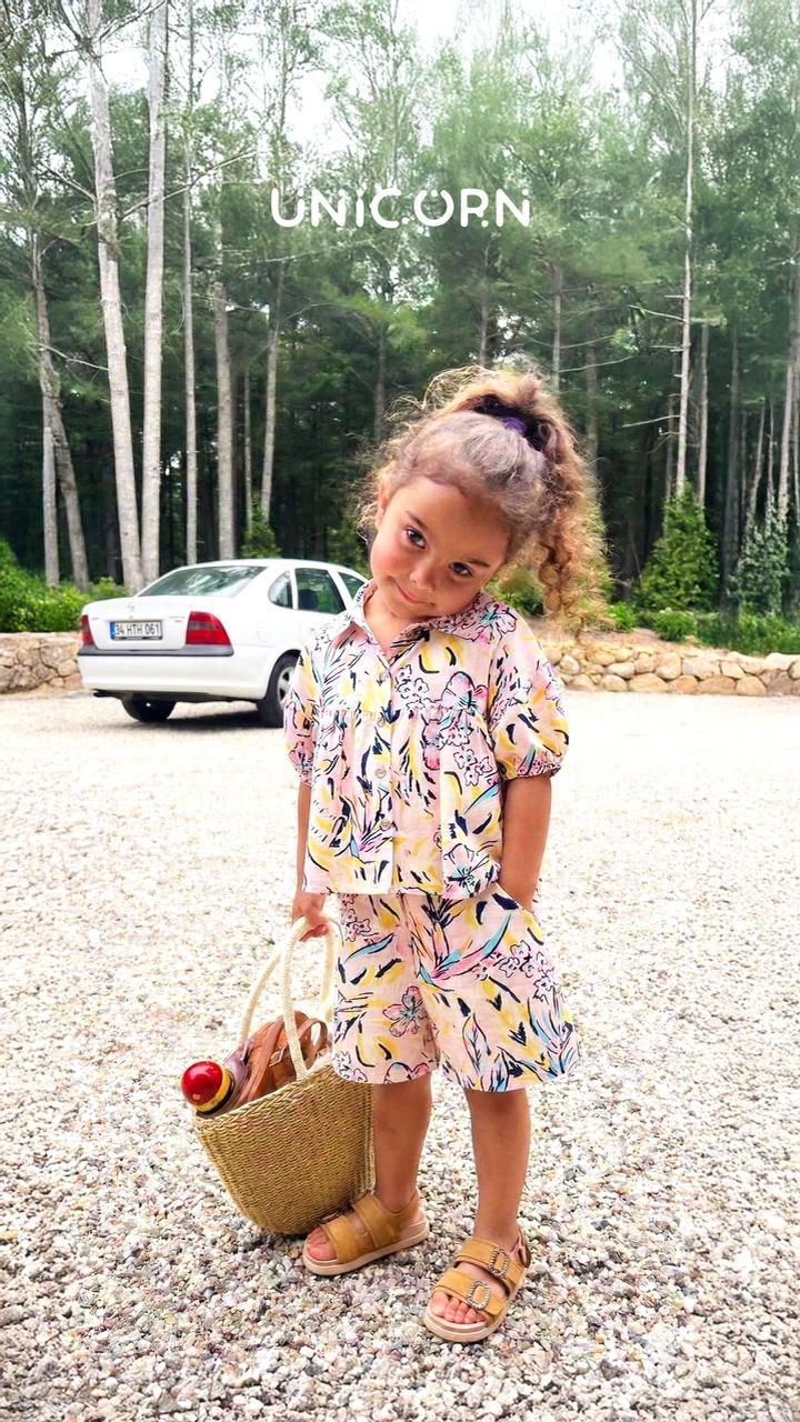 Girl’s Summer Pink Floral Button-up Shirt & Shorts Set