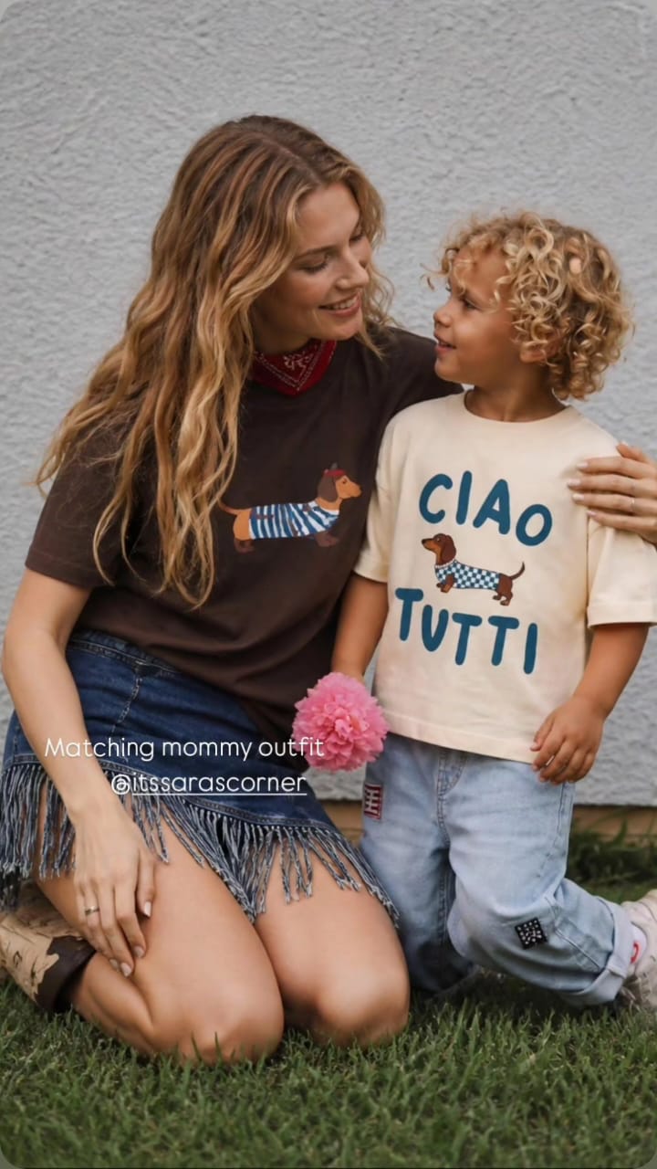 Mom & Son Dachshund Dog Graphic T-shirt