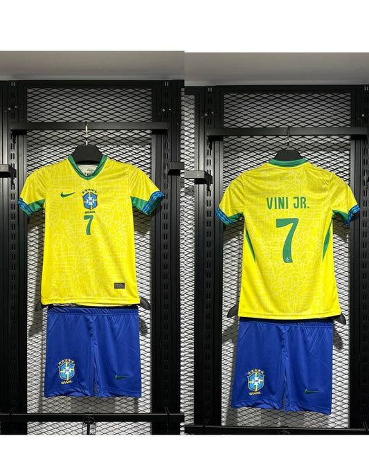 Vini JR- Champions League teams outfits image 0