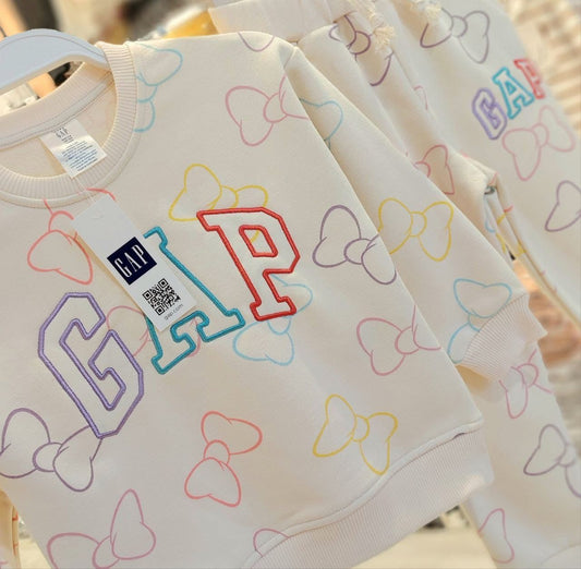 Limited Edition Gap Set- Pullover Sweater with Allover Bow Print and Joggers image 0