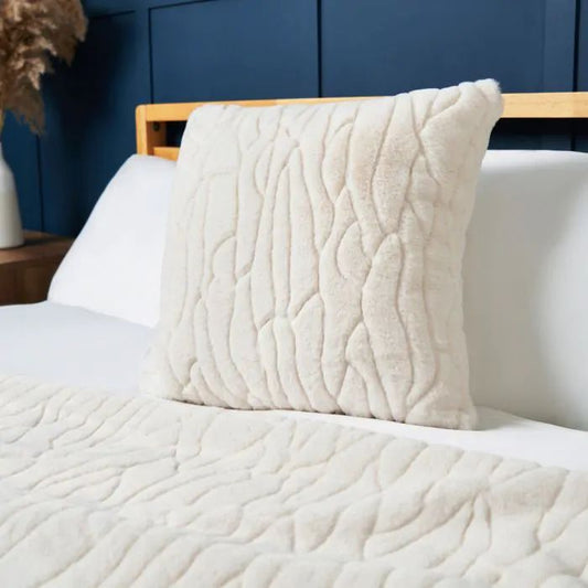 Fur pillow image 0