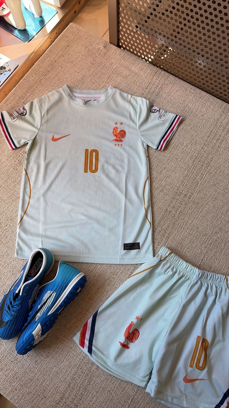France Nike football kit number 10 - light grey jersey and shorts with FFF crest