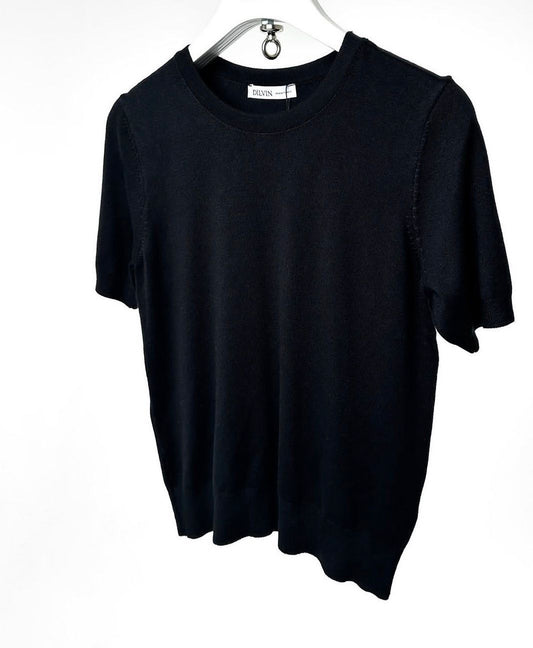 Dilvin Black Basic T-Top