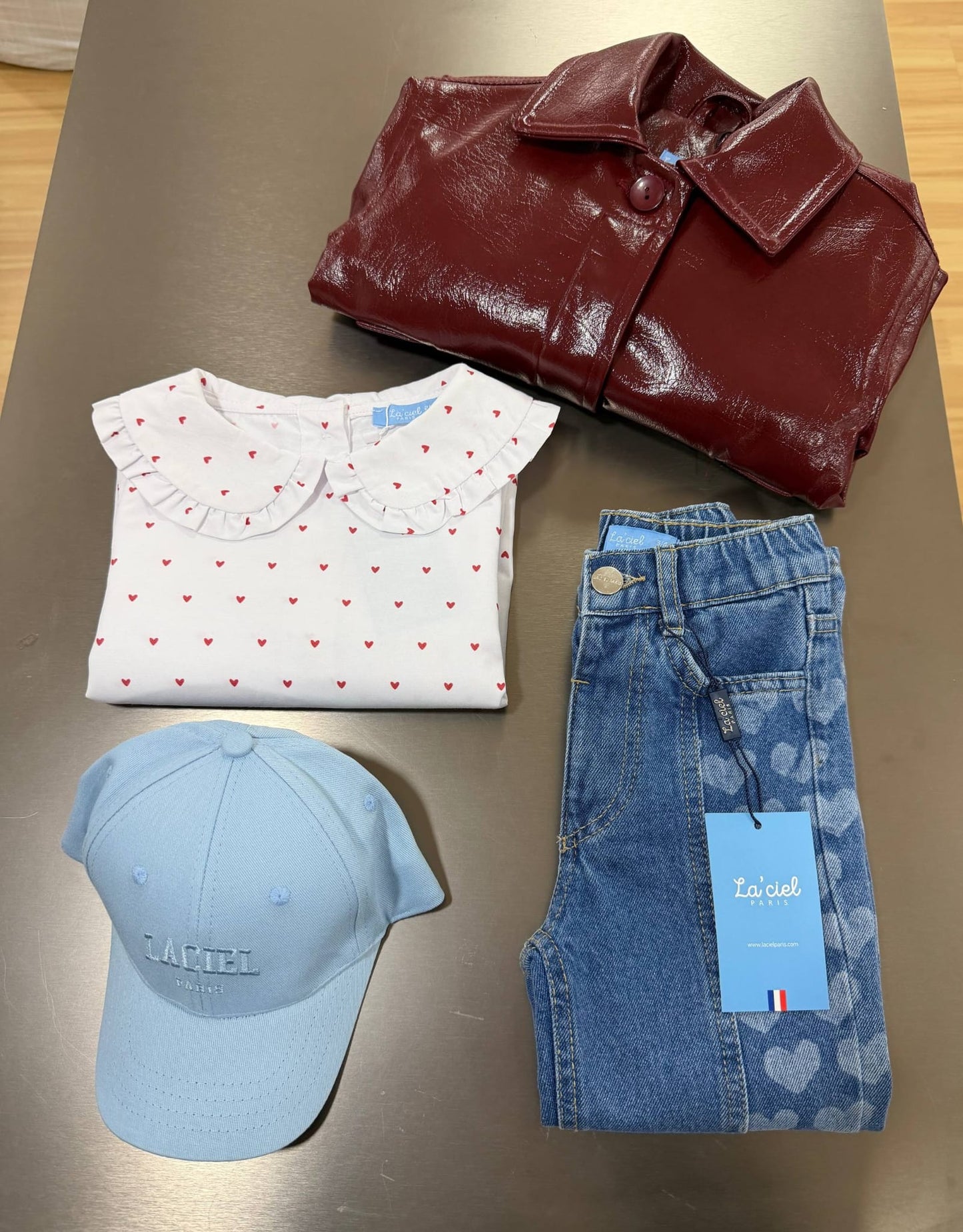 Teeny Weeny Kids Girls' shiny Leather Jacket Set with White Chemise, jeans and cap