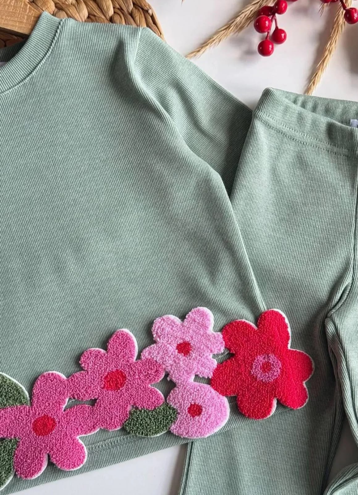 Girls' Sage Green Floral Appliqué 2-Piece Set