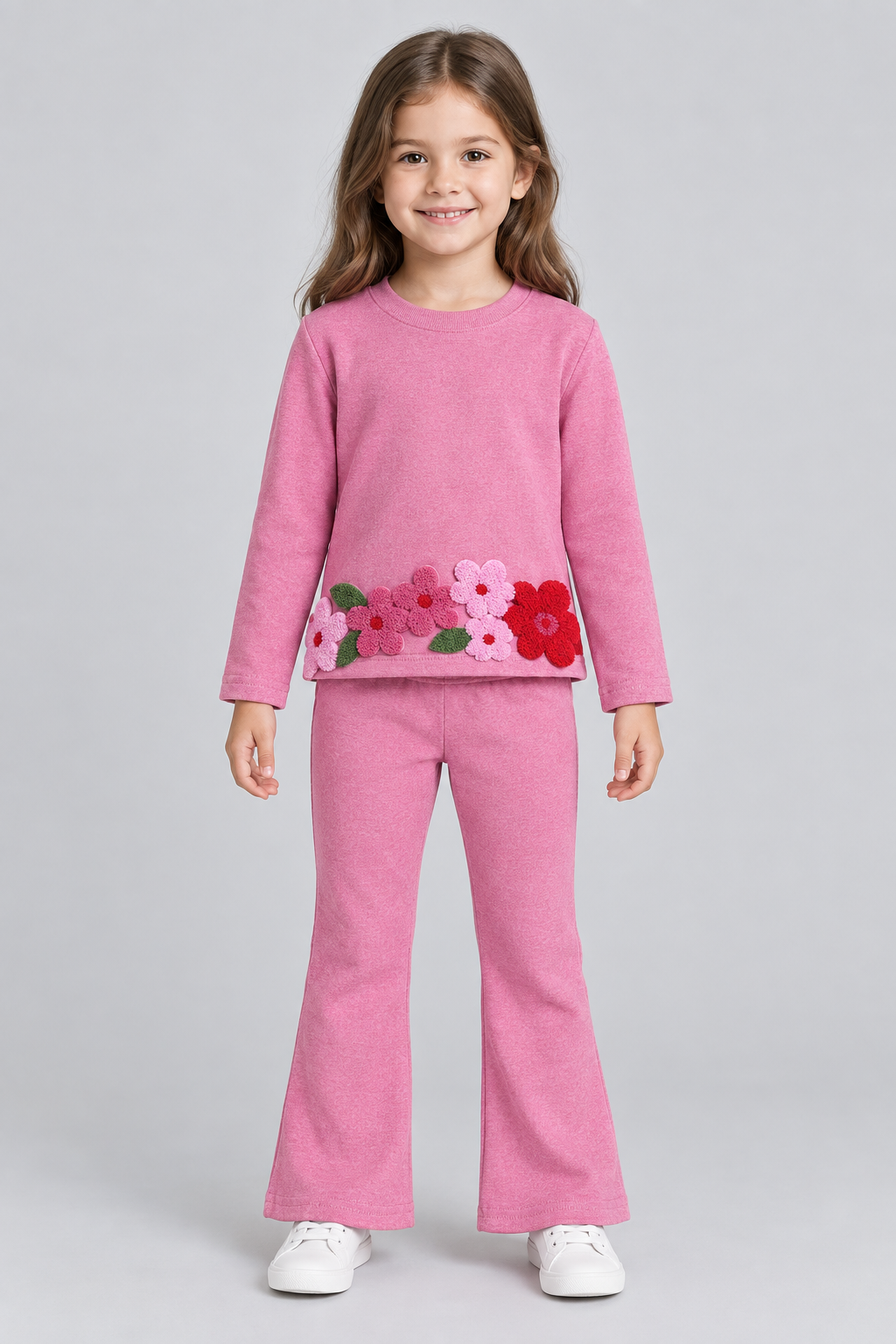 Girl-model photo of the pink floral outfit
