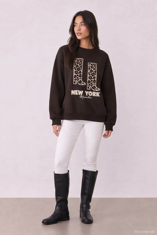 Women’s Brown New York Leopard-Boot Graphic Sweatshirt