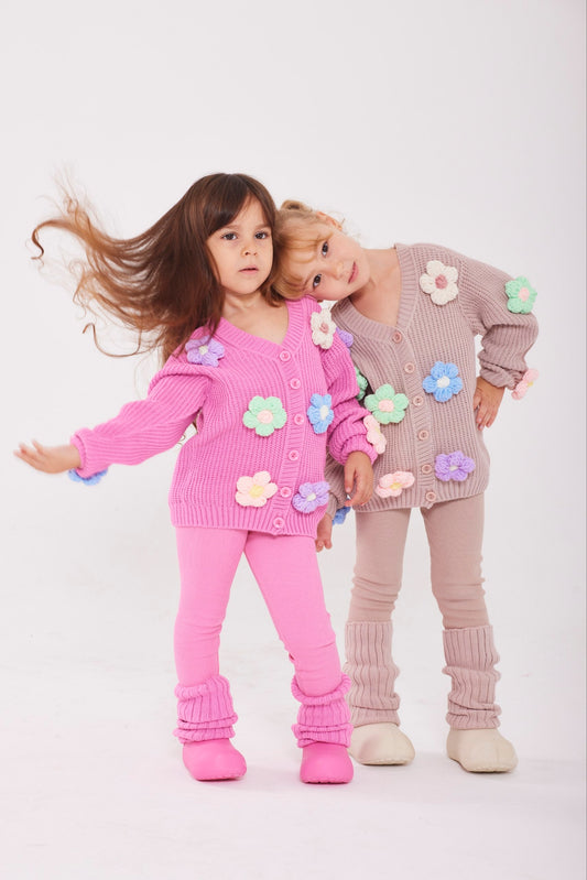 Cute Girls Knitwear Set - 3 pieces with socks