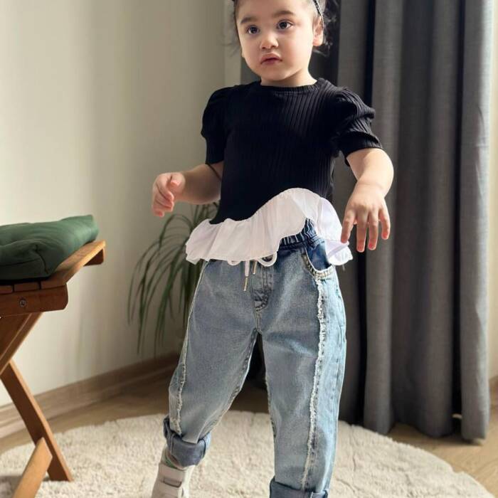 Girl's Set - Jeans and black top with ruffles